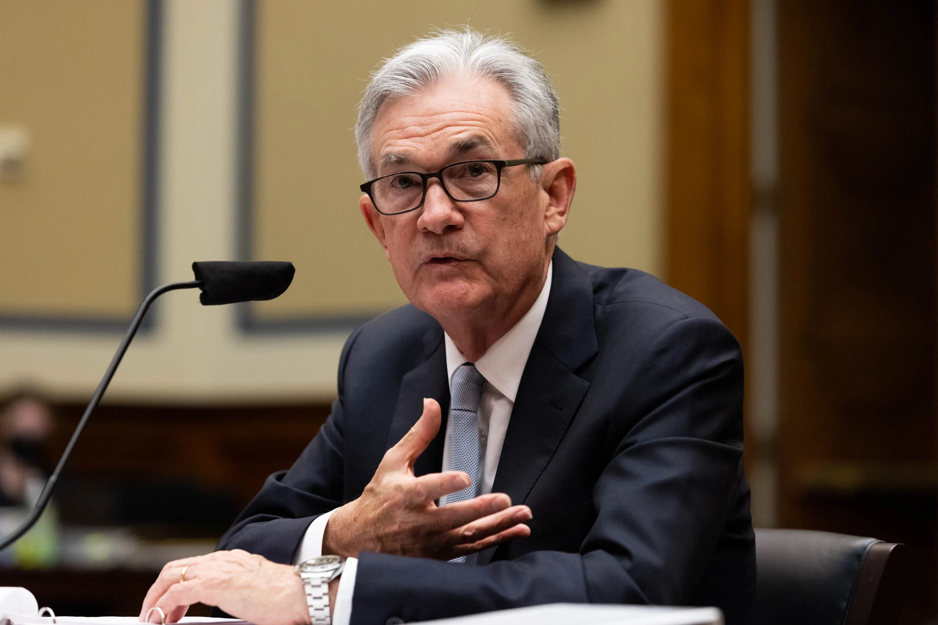 Powell’s message is fixed but fuzzy.