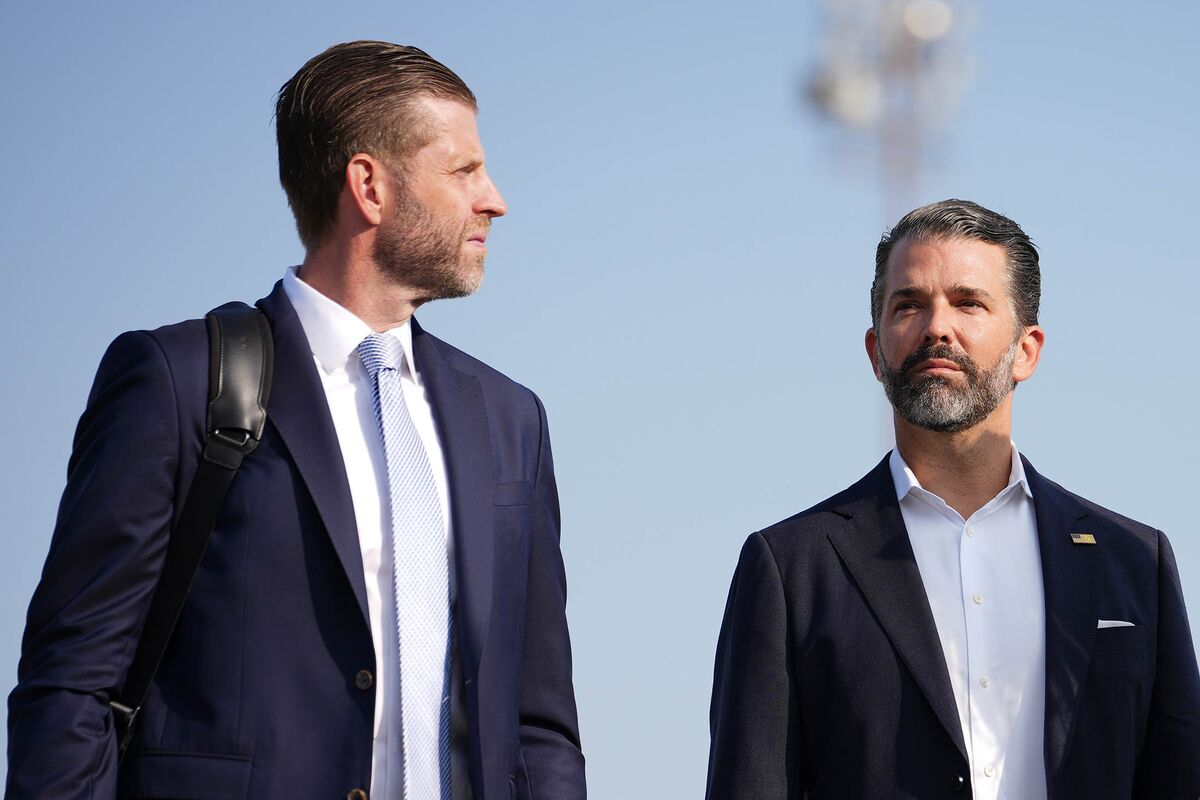 Fund Backed by Trump Sons Sold Stocks After Media Attention Drew Investors