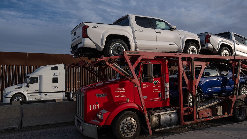 Trump to Delay Mexico Tariffs on Goods Under USMCA