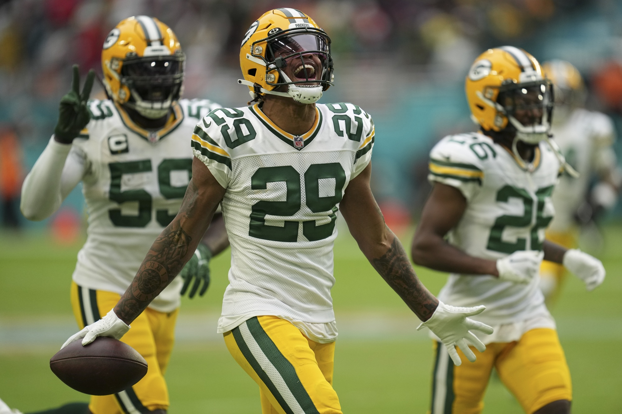 Tagovailoa throws 3 picks, Packers defeat Dolphins 26-20 – KGET 17