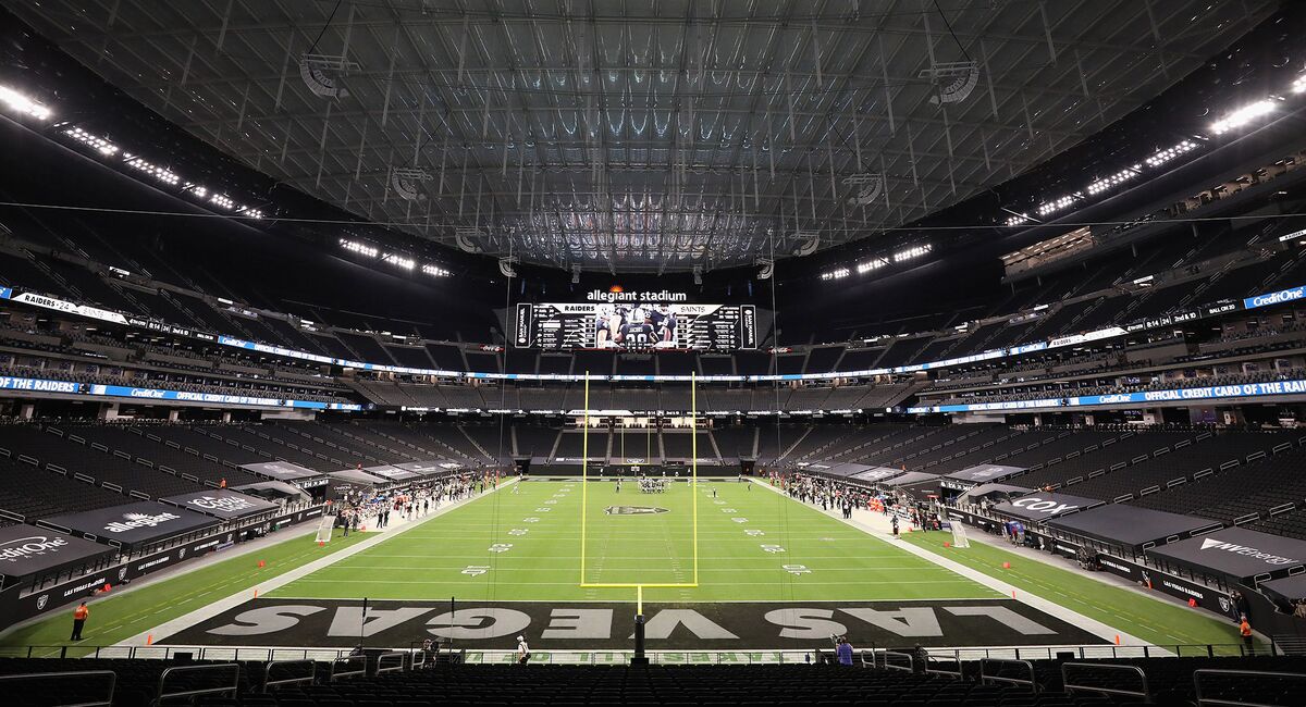 N.F.L. Embraces Sports Betting As Raiders Open Las Vegas Stadium