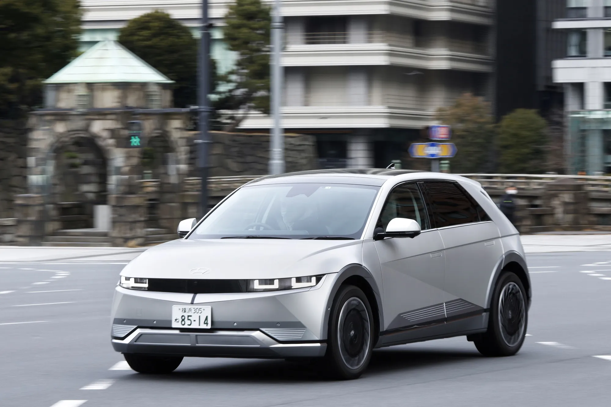 The Hyundai&nbsp;Ioniq 5&nbsp;on the streets of Tokyo.