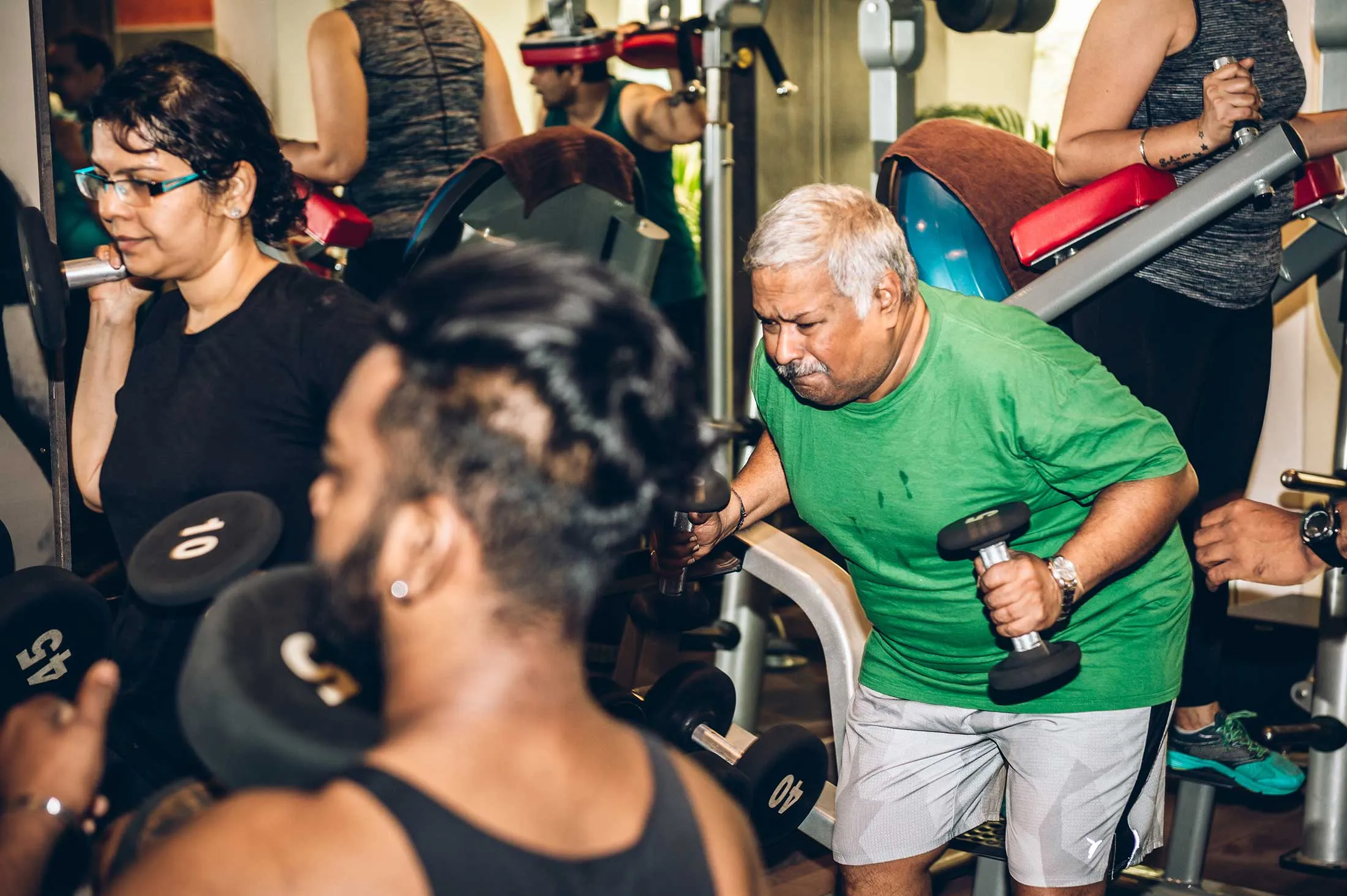 Rush hour at a Mumbai&nbsp;Talwalkars.