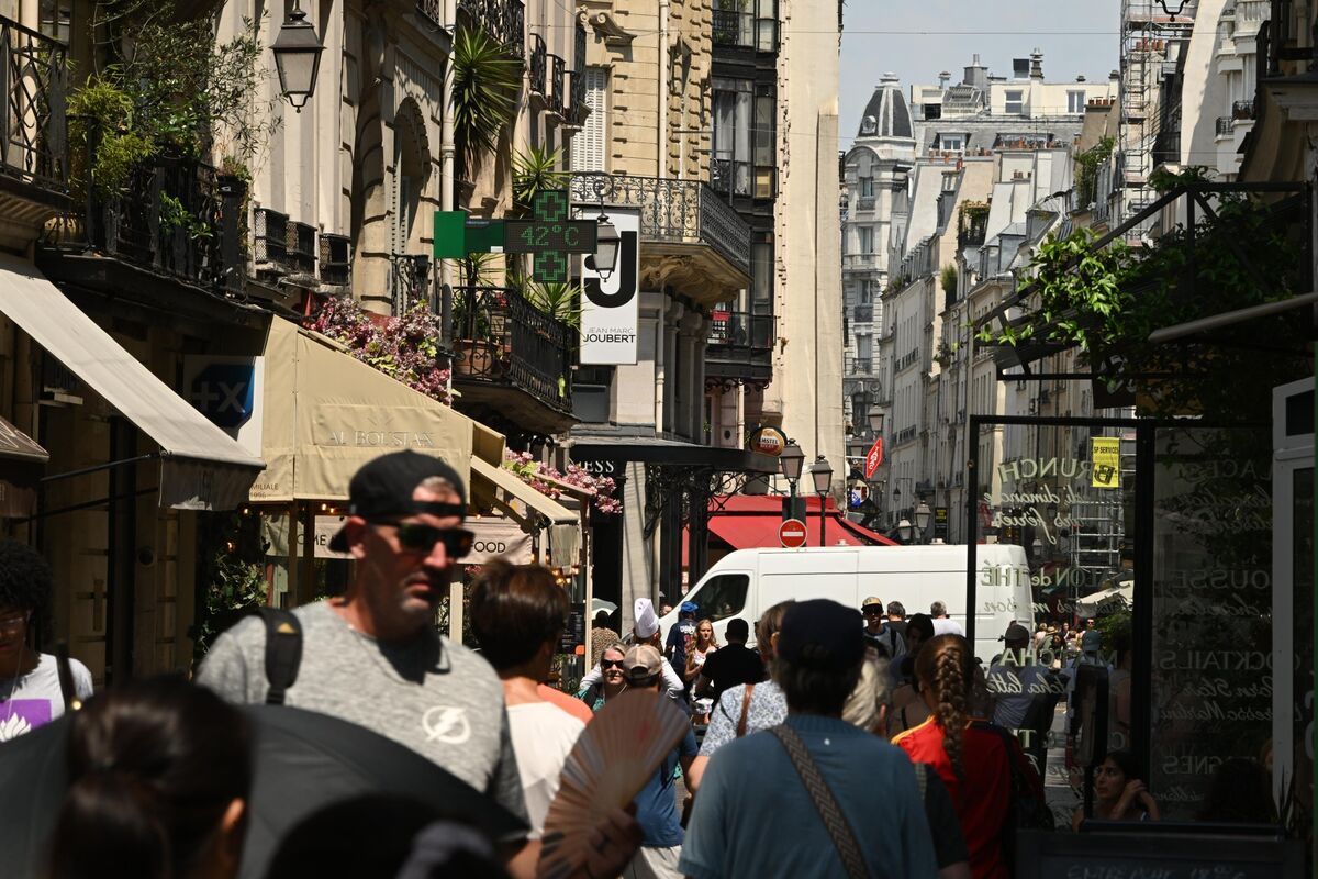 France Is Counting the Costs of Repeated, Scorching Heat Waves