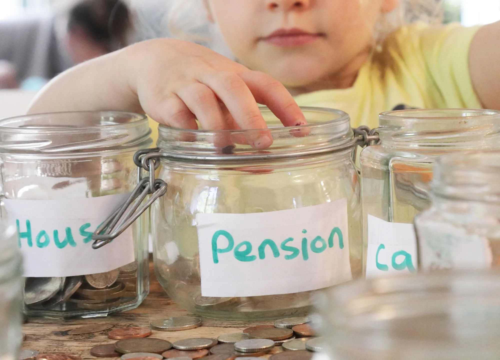 Investment Accounts for Kids: 529s vs Custodial Roth IRAs and UGMAs -  Bloomberg