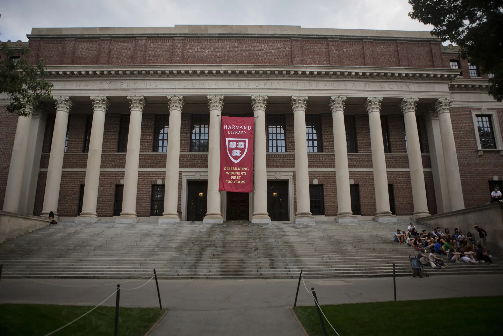 Views Of Harvard University And The Massachusetts Institute Of Technology