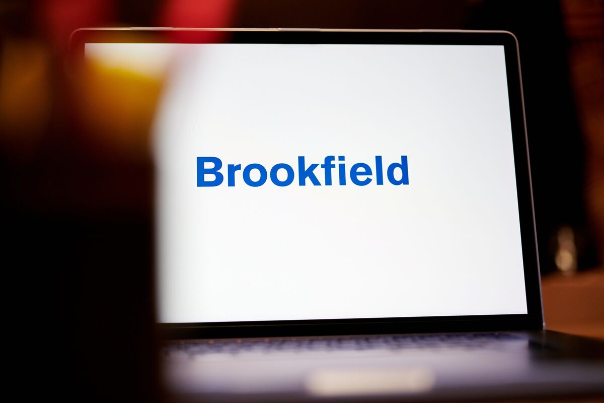 Brookfield Asset Management Raises Dividend, Beats Profits Bloomberg