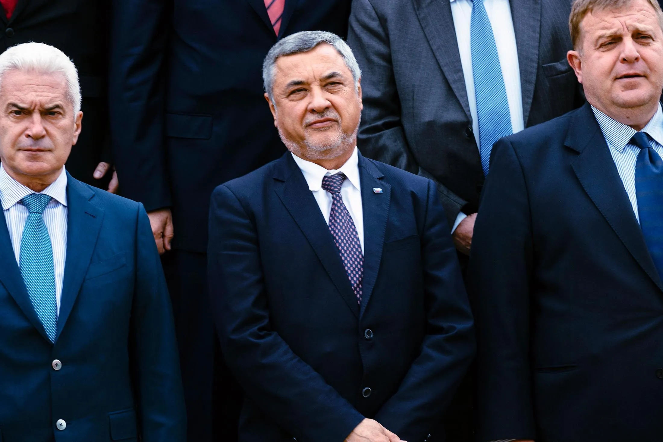 Valeri Simeonov (center)
