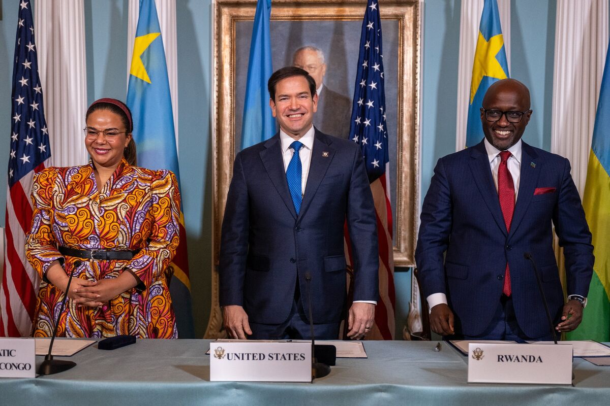 Rubio Prods Congo, Rwanda to Make Peace as Duo Agree to Deadline