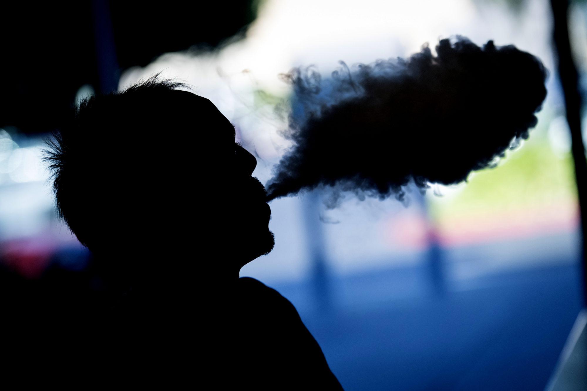 FDA Investigating Possible Seizure Risk With Using E Cigarettes