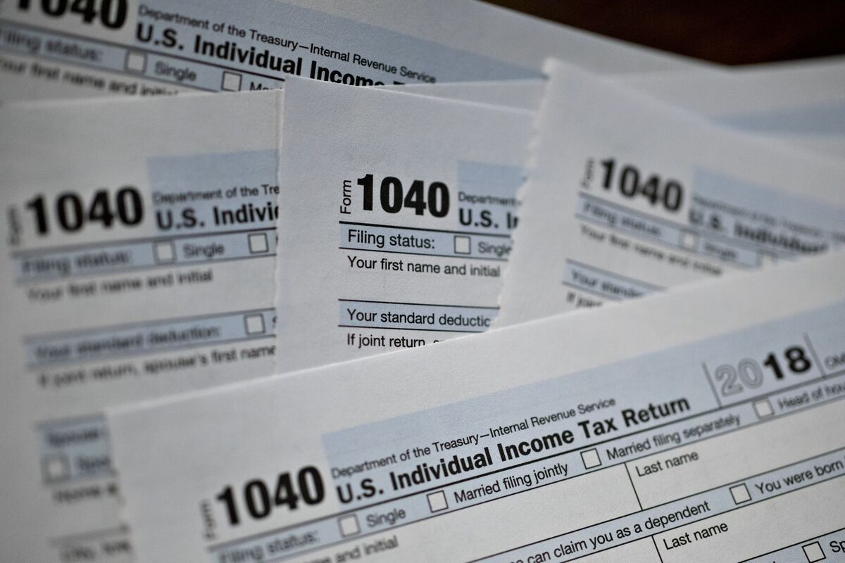 Taxpayer ‘Anxiety Index’ Should Drive IRS Help, Advocate Says - Bloomberg