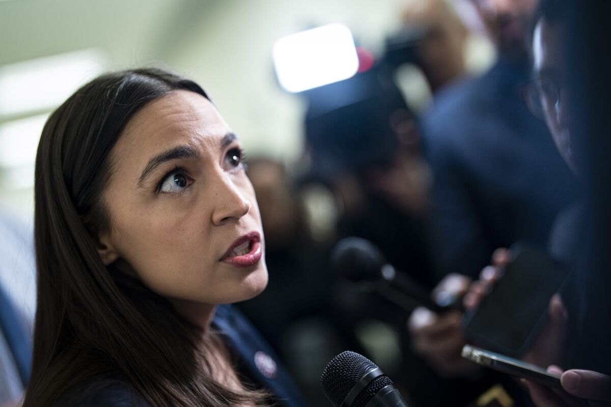 AOC Calls for New York Mayor Adams to Resign Amid Investigations