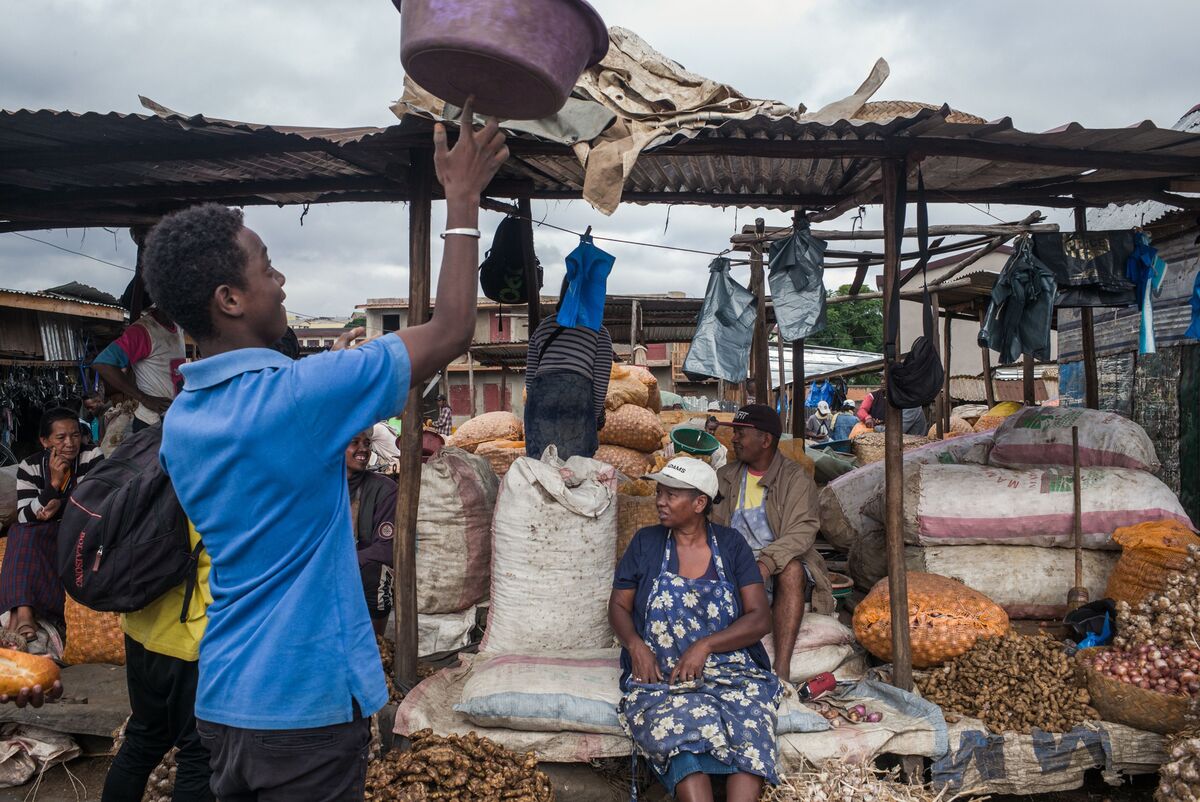 Madagascar Raises Interest Rates as Inflation Remains Sticky Bloomberg