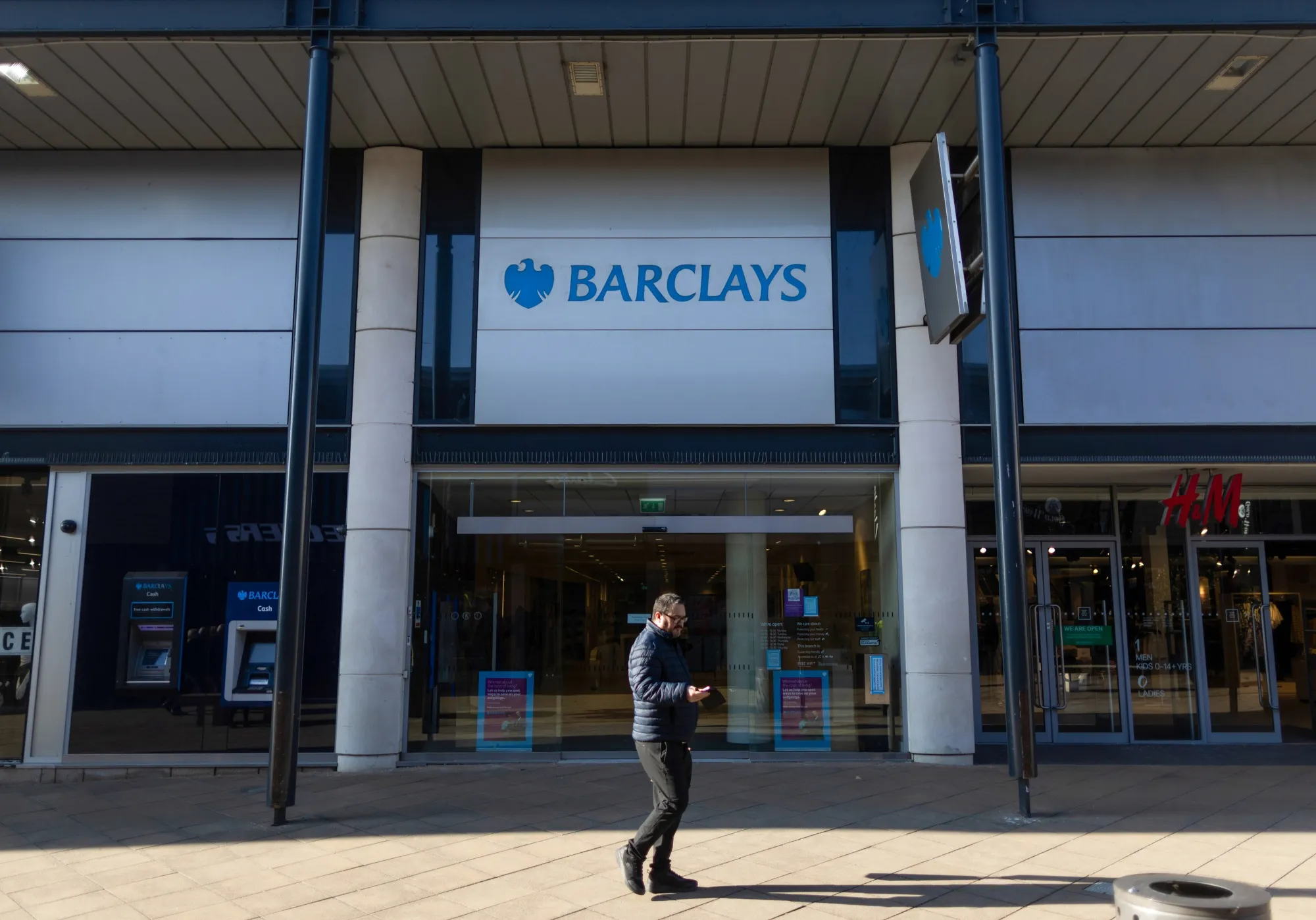 Barclays Scraps Debt Plans for Former Yellow Pages Firm Hibu - Bloomberg