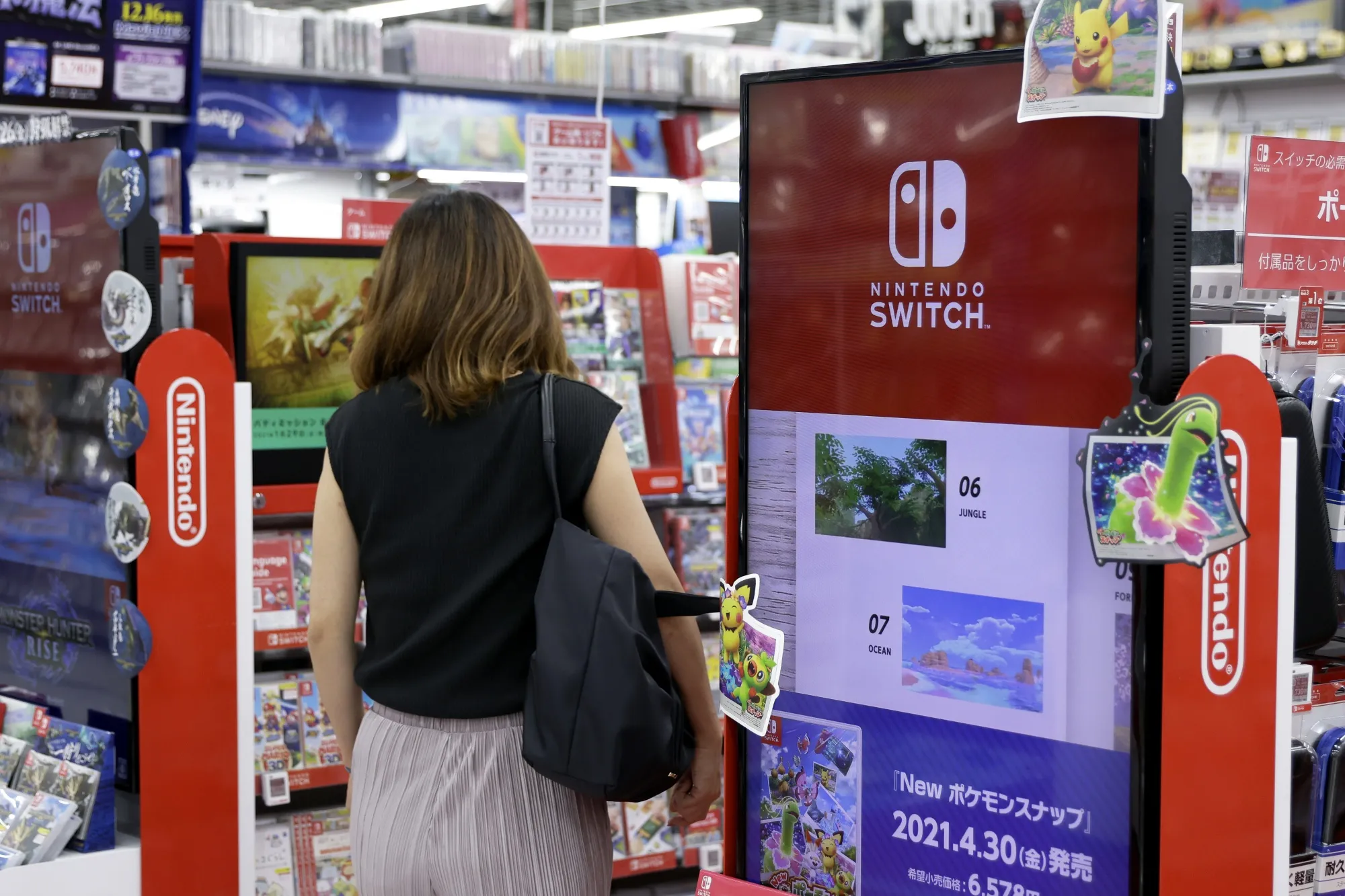 任天堂がスイッチの新型モデルを秋にも発売へ－関係者 - Bloomberg