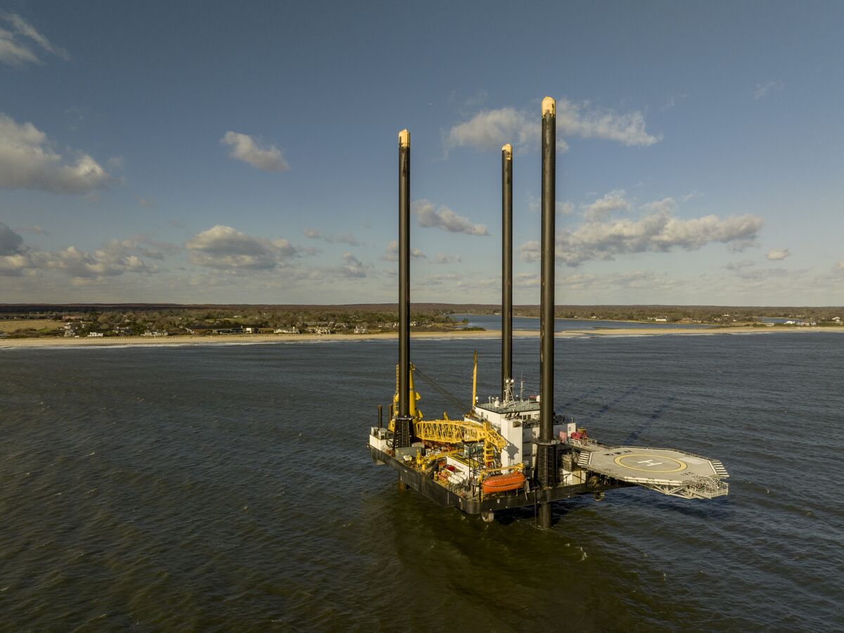 bloomberg.com - Mark Chediak - New York Offers $300 Million to Support Offshore Wind Projects