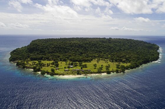 Eight Private Islands for Sale Perfect for Long-Term Getaways