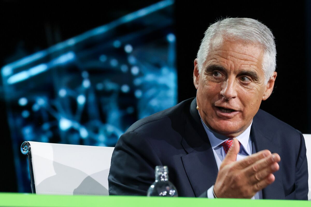 UniCredit, Commerzbank CEOs Set for Talks as Orcel Nears Control