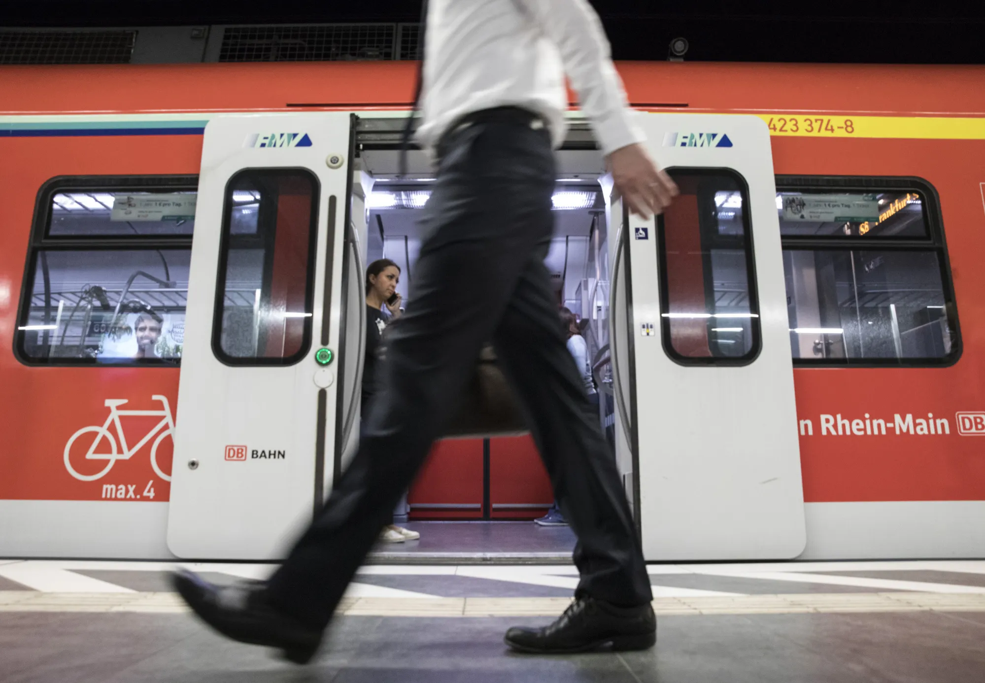 ドイツ失業者数は８月も増加、政府へ刺激策を求める圧力強まる - Bloomberg