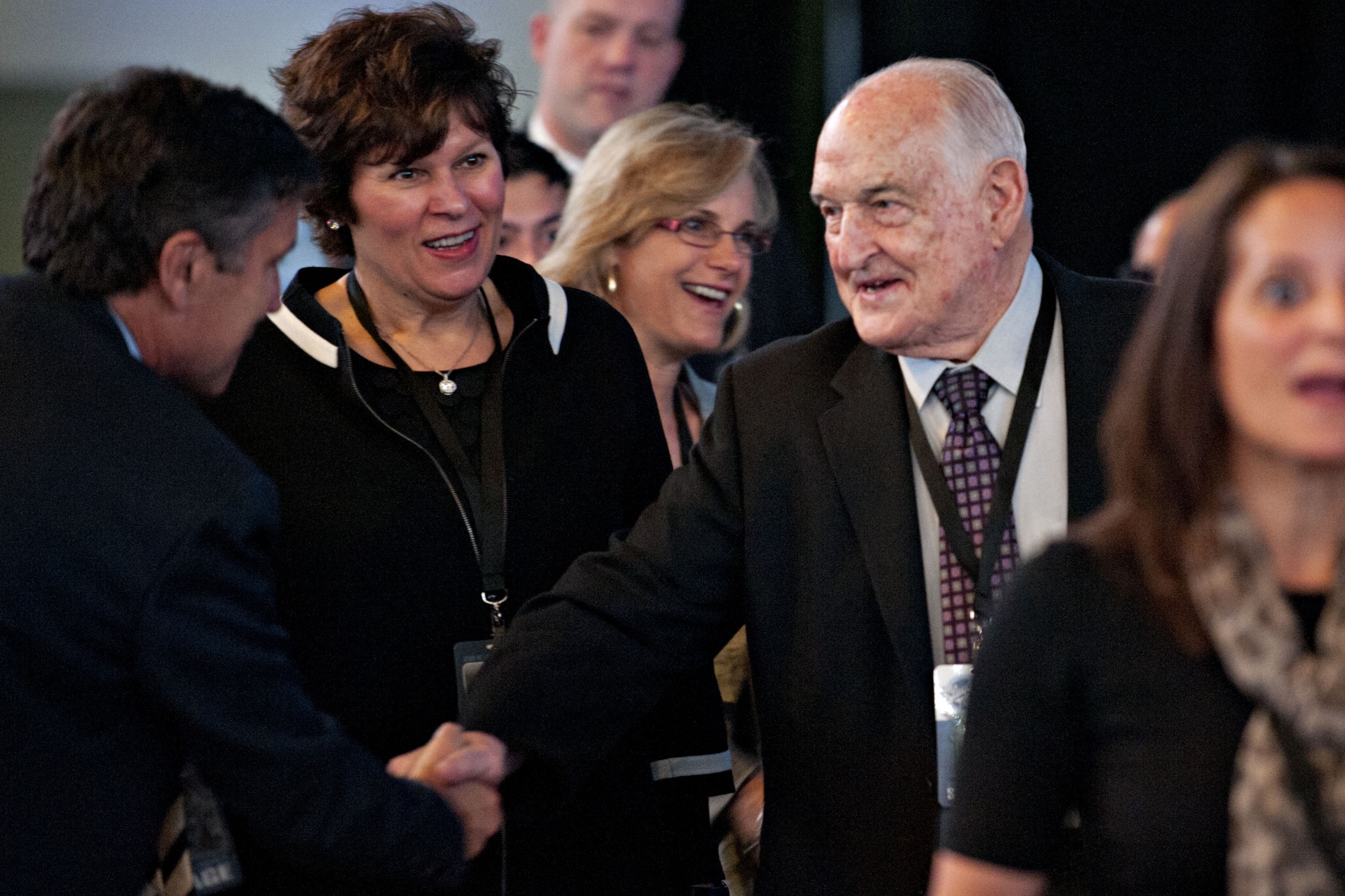 Walter Scott, Buffett’s Friend and Business Partner, Dies at 90 Bloomberg