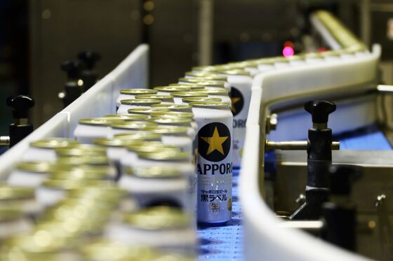 U.S.’s Top Selling Japanese Beer Plans New Brewery to Cut Costs