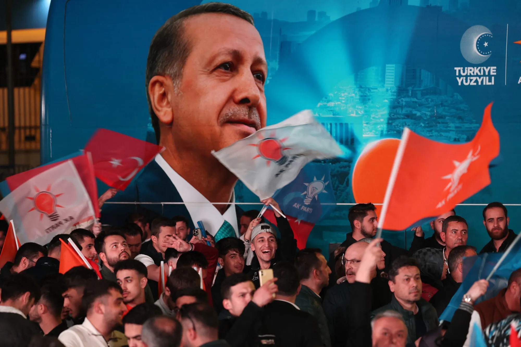Supporters of Justice and Development (AK) Party&nbsp;at the AK Party Headquarters in Ankara, on April 1.