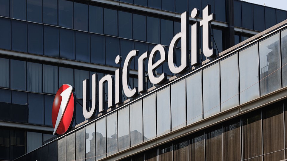 UniCredit Drops BPM Takeover Bid Amid Government Opposition