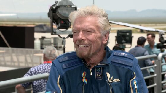 Branson, Virgin Galactic Pull Off Key Test for Space Tourism