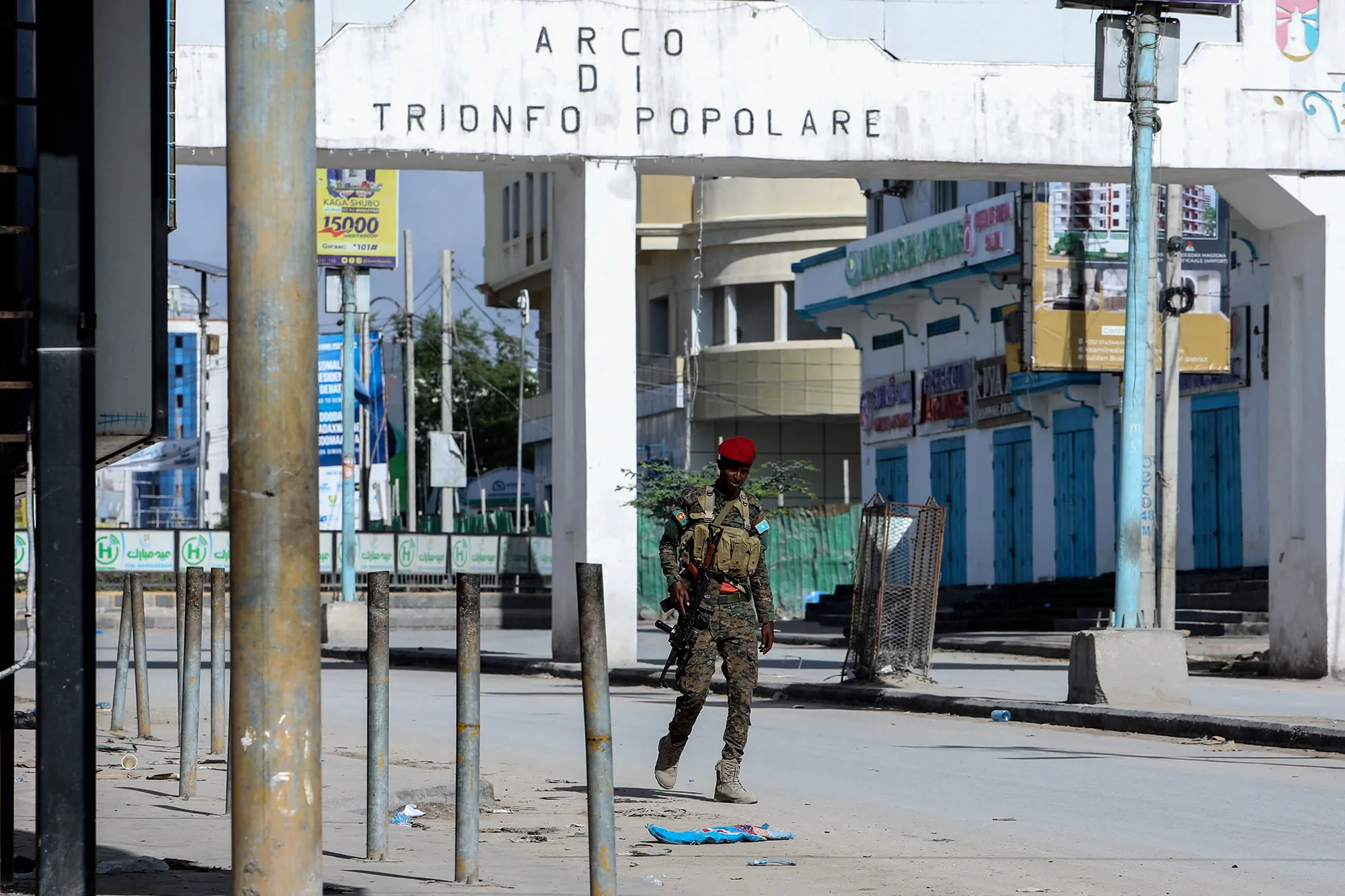 A security officer patrols&nbsp;in Mogadishu, on Aug.&nbsp;20.&nbsp;