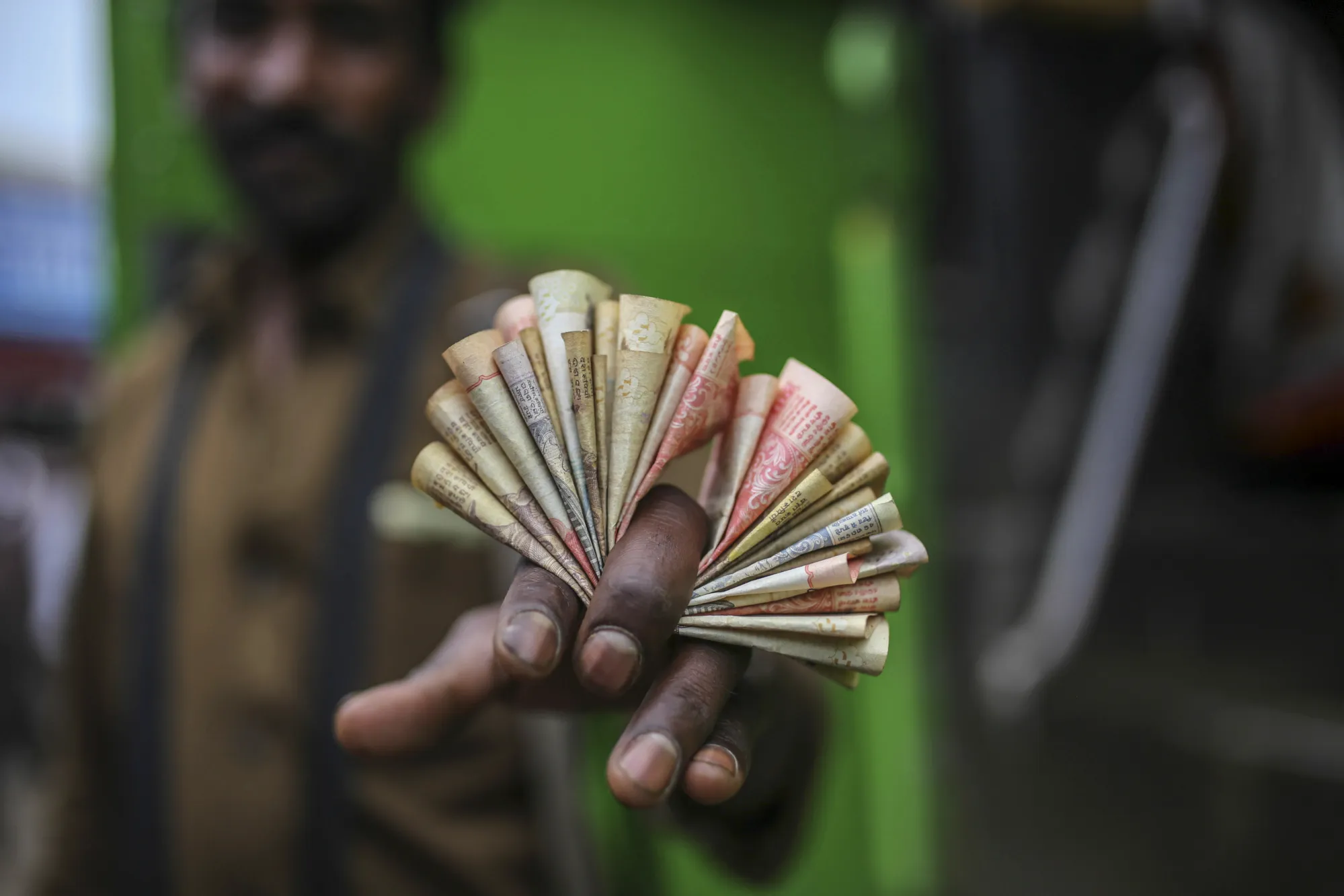 Daily Life in Tamil Nadu's Hill Station Towns