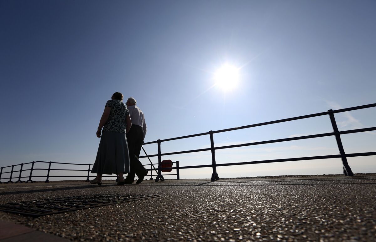 Larger Pension Funds Key to UK’s Growth, Market Veterans Say