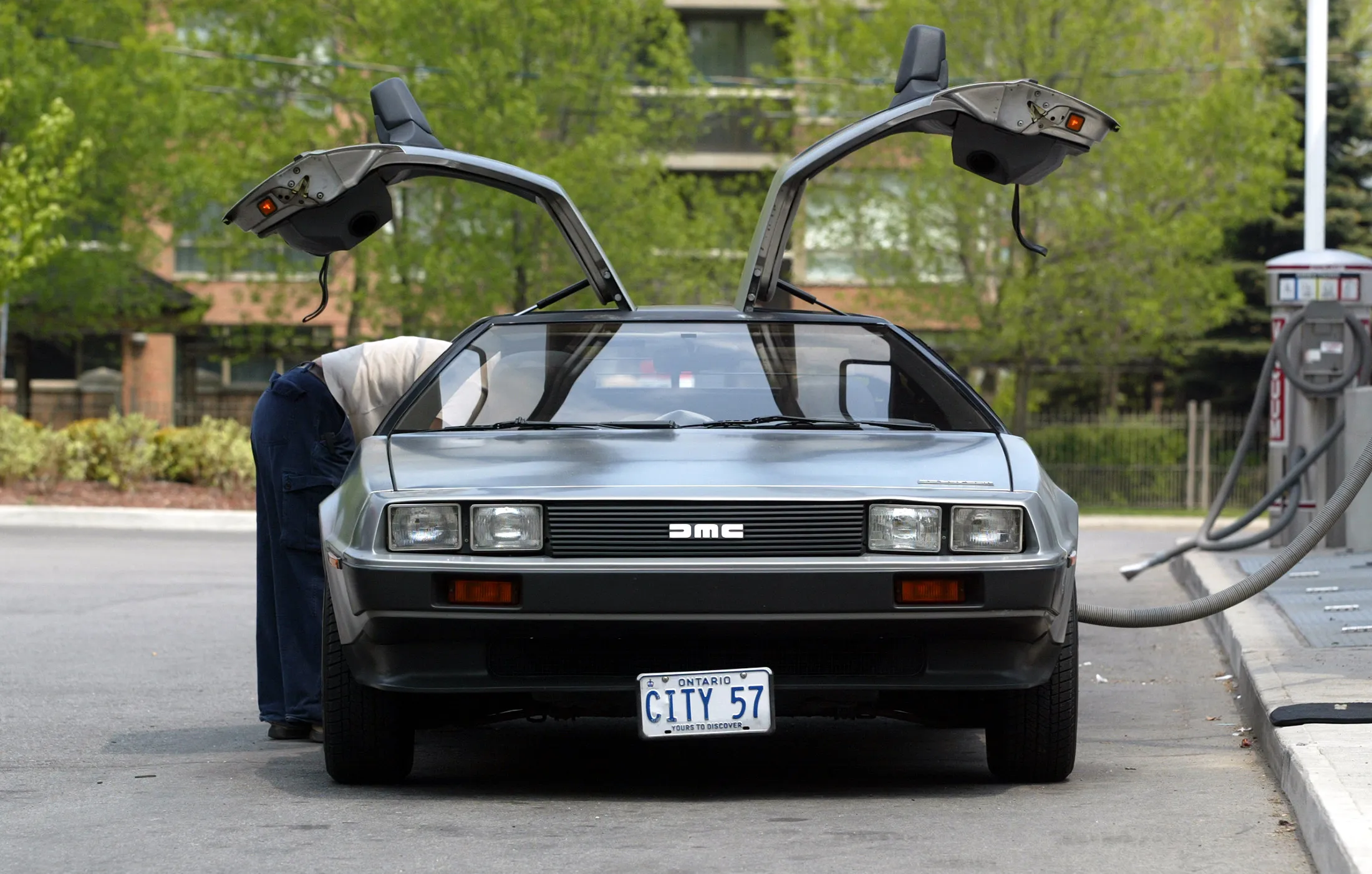 DeLorean Is Back to the Future After Congress Nixes Red Tape - Bloomberg