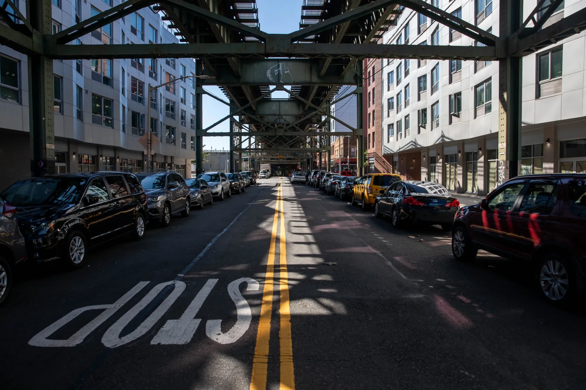 A subway track&nbsp;in the East New York neighborhood in the Brooklyn borough of New York.