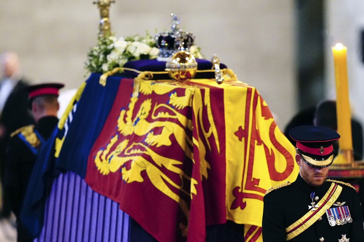 Queen Elizabeth II's Funeral Was One Of The Most Expensive Affairs