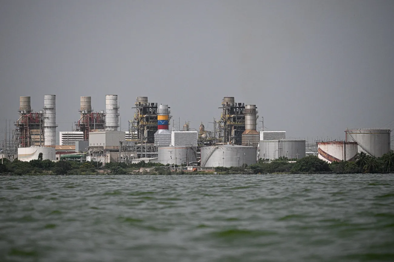 A Petróleos de Venezuela SA oil refining plant of state-owned in Maracaibo, Zulia State, Venezuela.