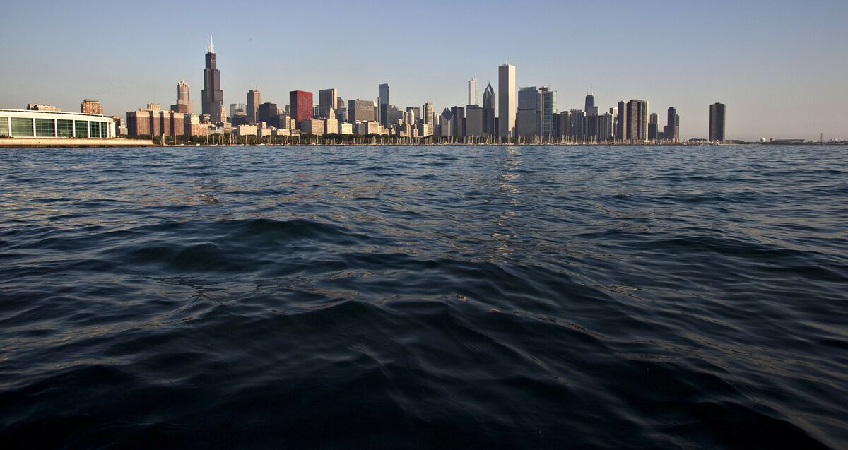 Chicago’s $1 Billion Water Deal Shows Great Lakes Wealth