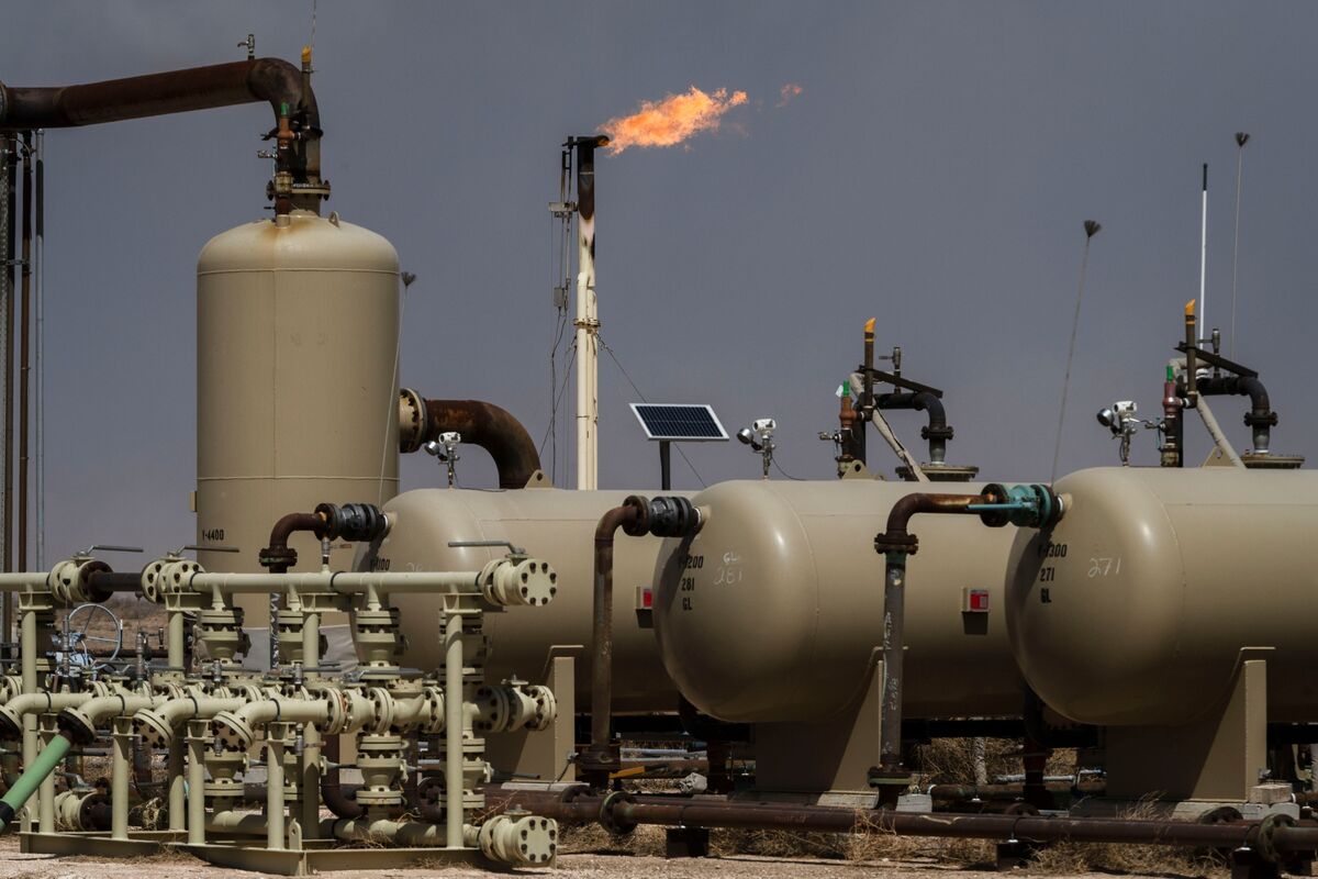 bloomberg.com - Julian Hast - Steeper West Texas Gas Discounts Are Outlier of Energy Markets