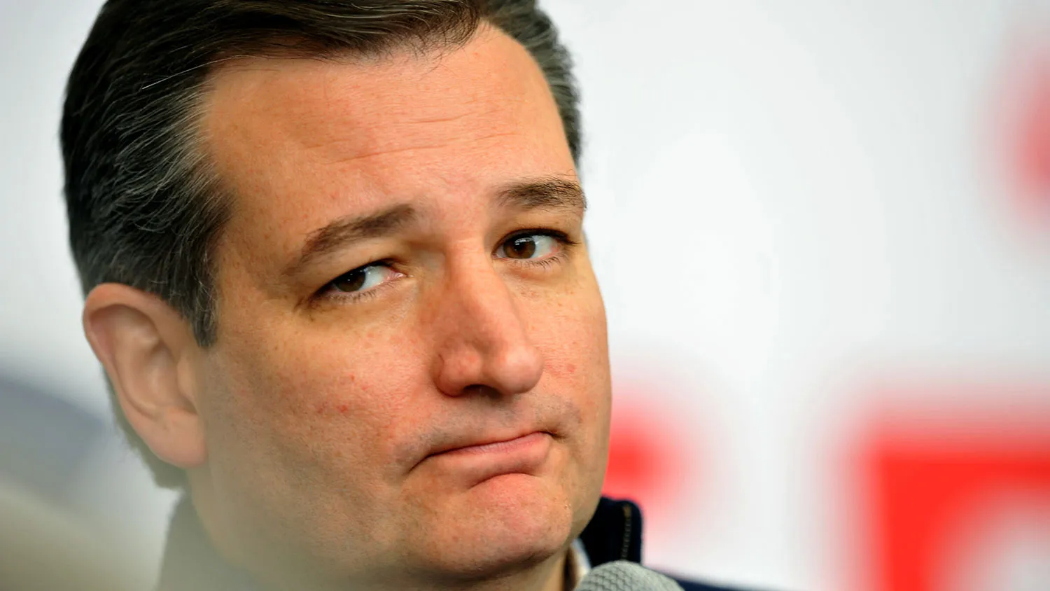 Republican presidential candidate Ted Cruz speaks on Feb. 1, 2016, in Jefferson, Iowa.

