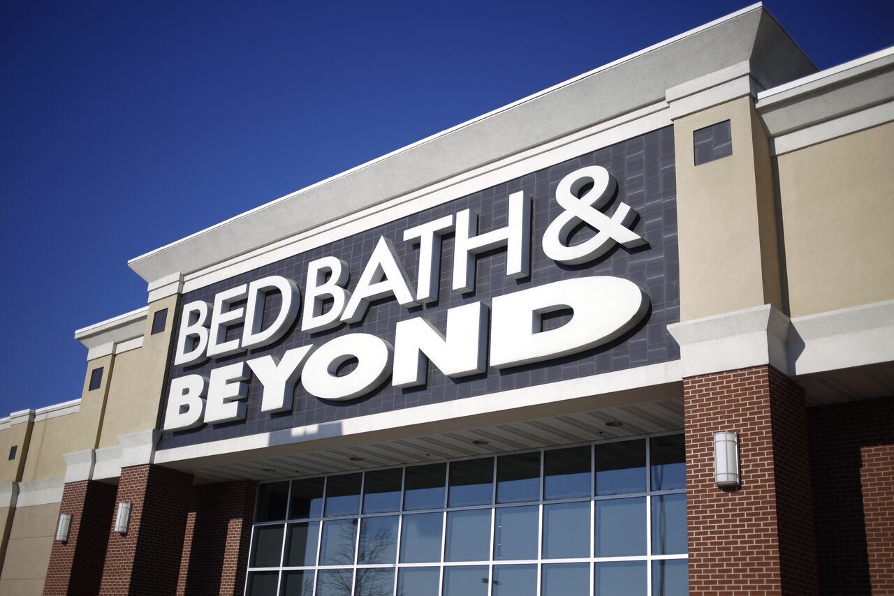 Bed Bath & Beyond (BBBY) Stock Plunges After Pulls Forecast Bloomberg