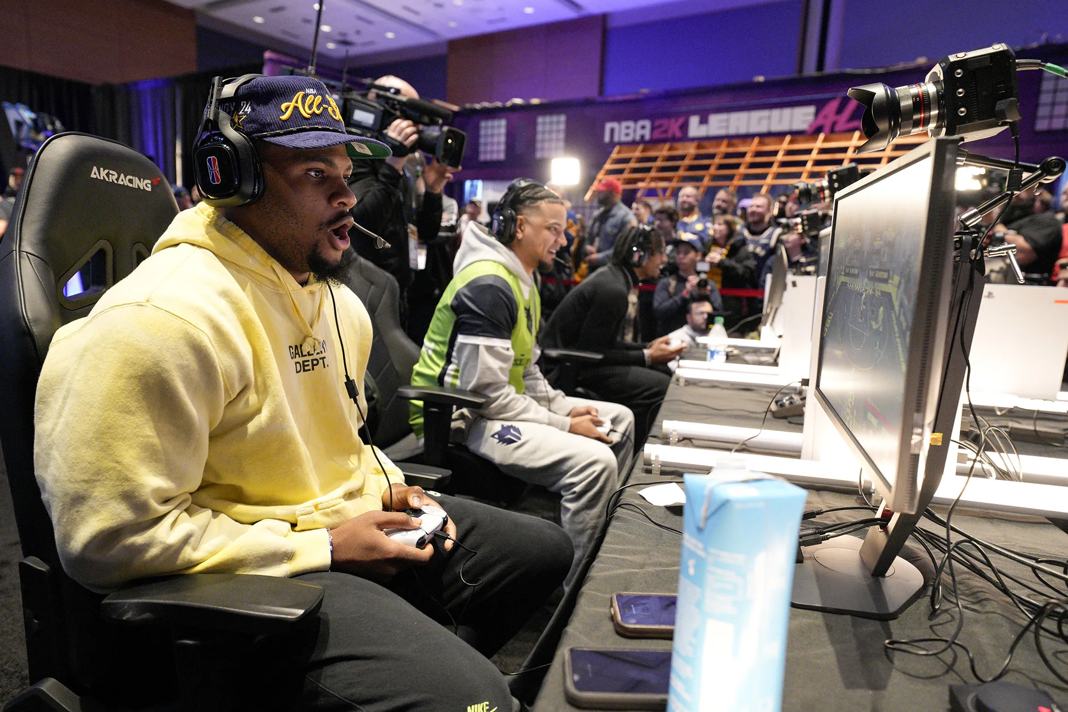 Football player Micah Parsons&nbsp;during the NBA 2K League Indy Showdown as part of NBA All-Star Weekend in Indianapolis, Indiana, on&nbsp;Feb.&nbsp;16, 2024.