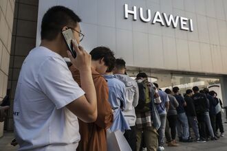 China's Huawei Unveils New Products