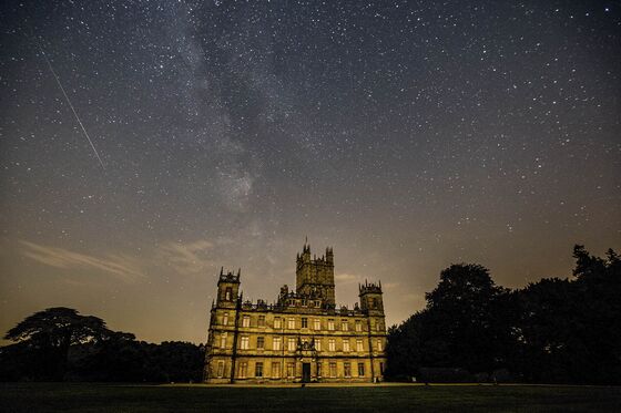Downton Abbey Opens Its Doors With Airbnb Listing