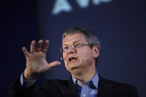 Dell Said to Hire Former HP Executive Haas for Enterprise Unit