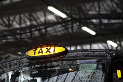 London Taxi Cabs As Uber Technologies Inc. Blitz Leads To Drop in Black Cab Recruits