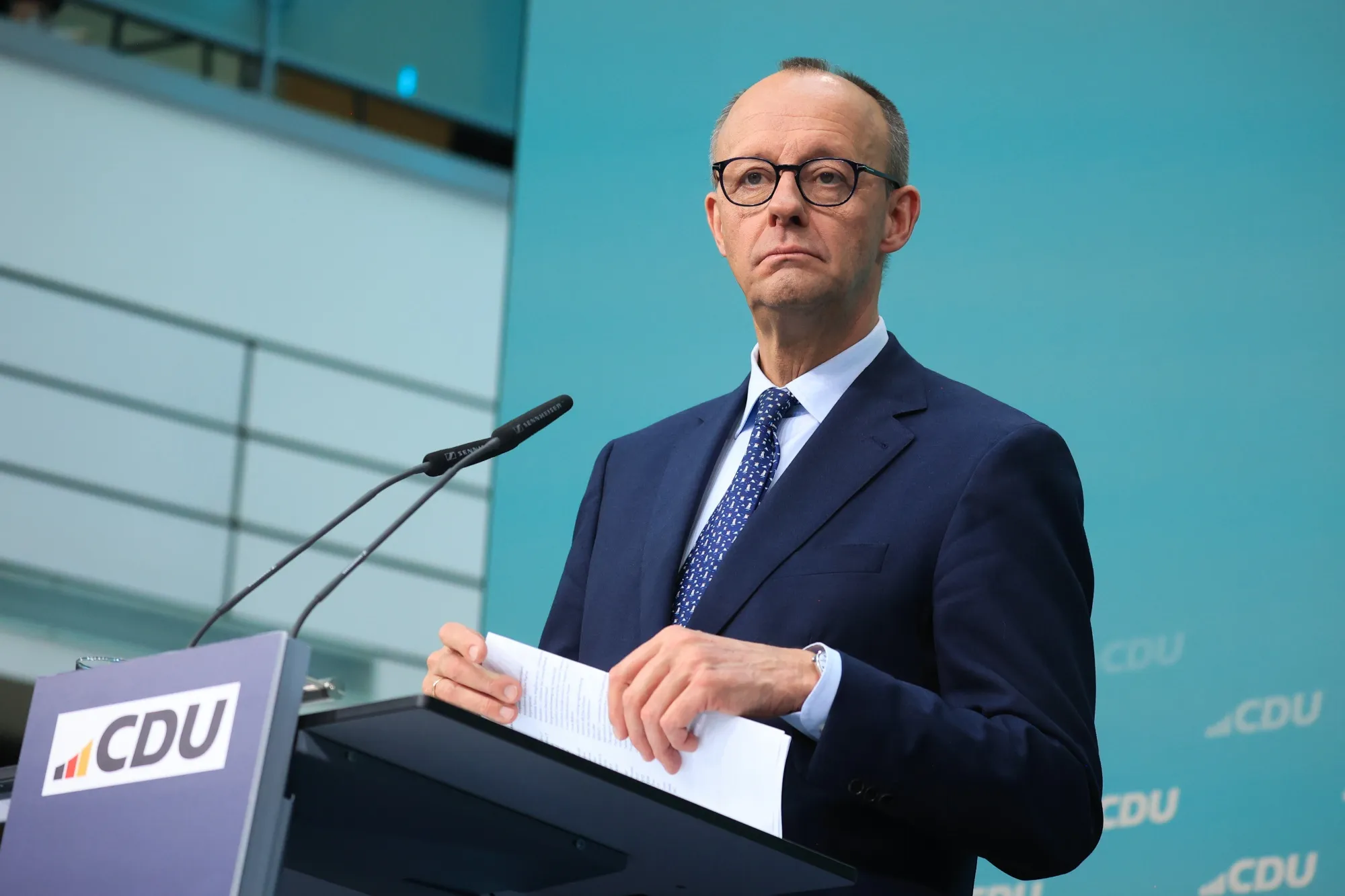 Germany's Merz Working to Lock In Support for Fiscal Shock Plan - Bloomberg