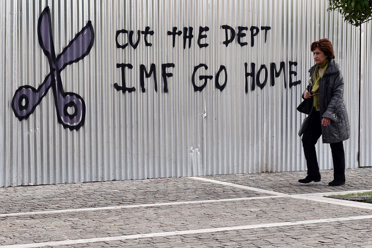 Το ΔΝΤ πρέπει να διαγράψει το χρέος της Ελλάδας και να φύγει