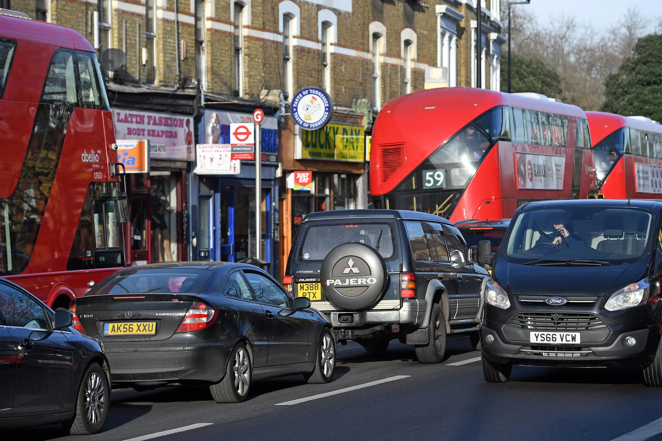 1484864576_London-Traffic