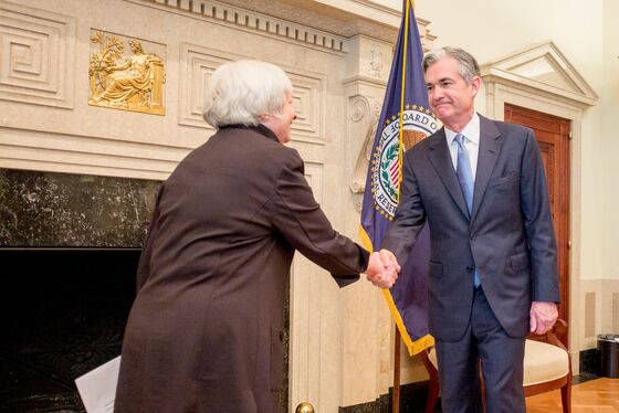 Powell Wins a Place in Pantheon of Fed Chiefs Alongside Volcker