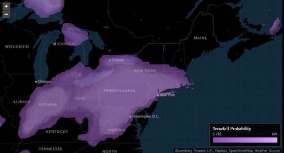 NYC Faces Foot of Snow as Storm Bears Down on Northeast