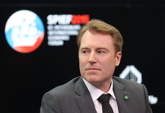 Schlumberger to Pay Outgoing CEO $6 Million in Consulting Deal